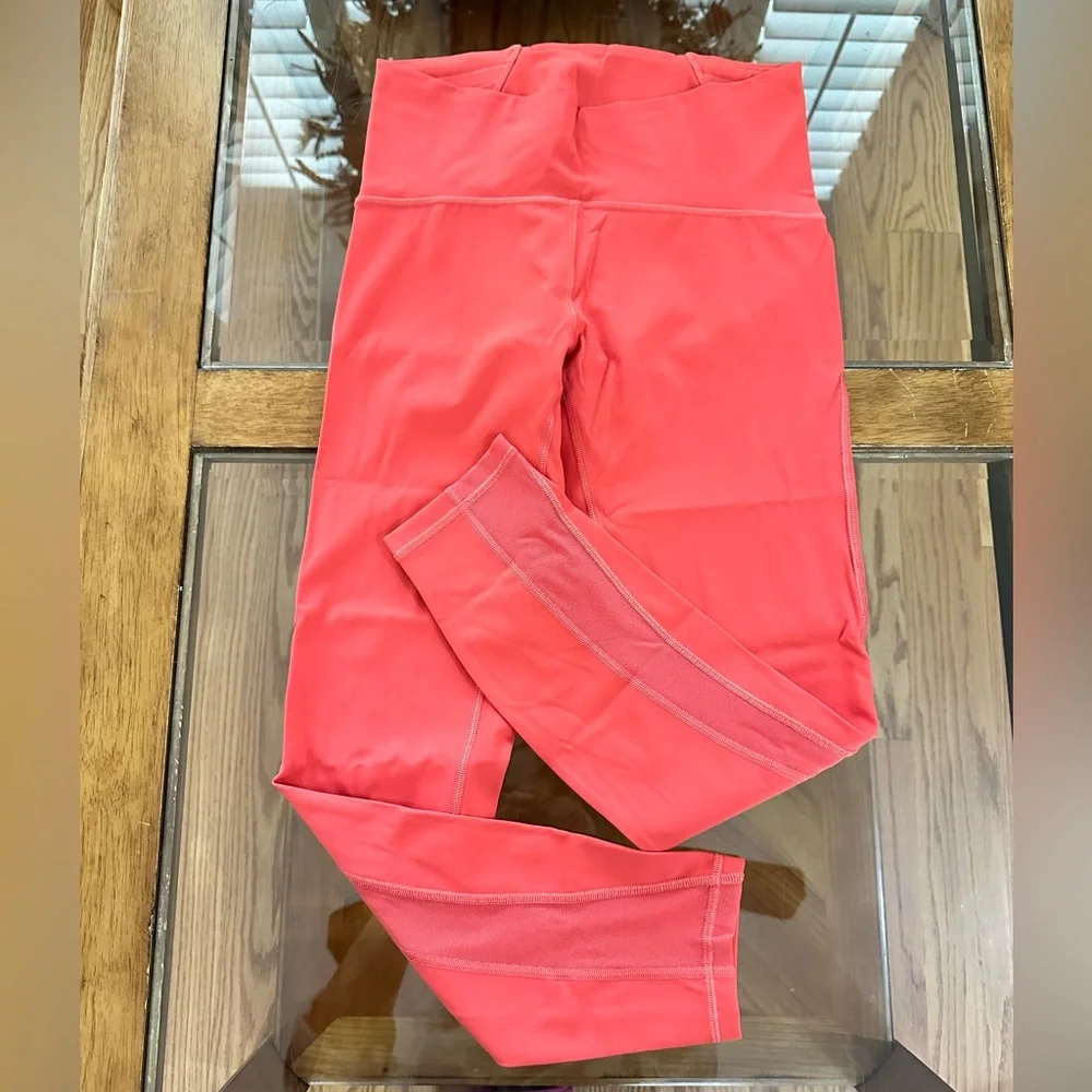 Lululemon Train Times Pant - Picture 2 of 4